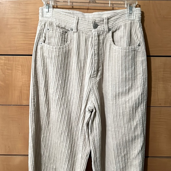 BDG by Urban Outfitters High Rise Baggy Wide Corduroy Pants Super Soft Size 26 - Picture 1 of 7